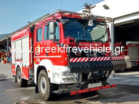 Ειδικό πυροσβεστικό όχημα για επιχειρήσεις σε σιδηροδρομικές σήραγγες